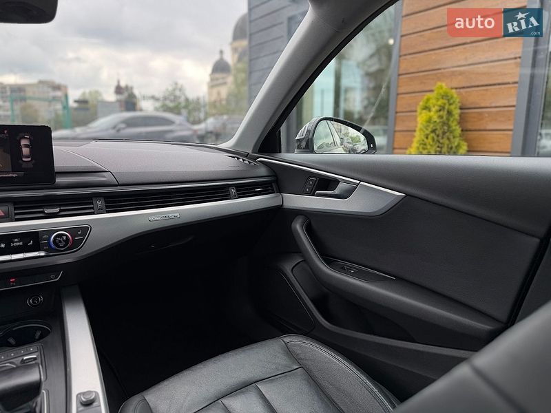 Седан Audi A4 2015 в Шептицькому