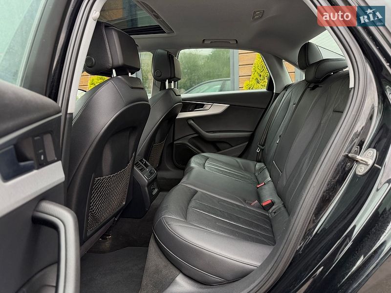 Седан Audi A4 2015 в Шептицькому