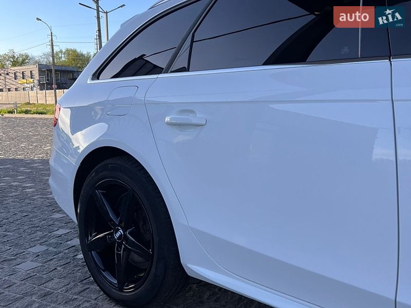 Универсал Audi A4 2015 в Днепре