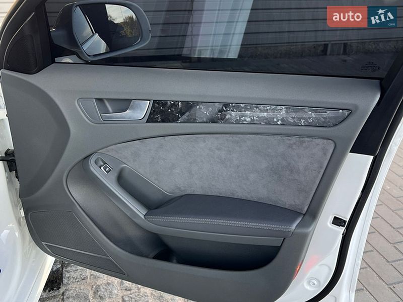 Универсал Audi A4 2015 в Днепре