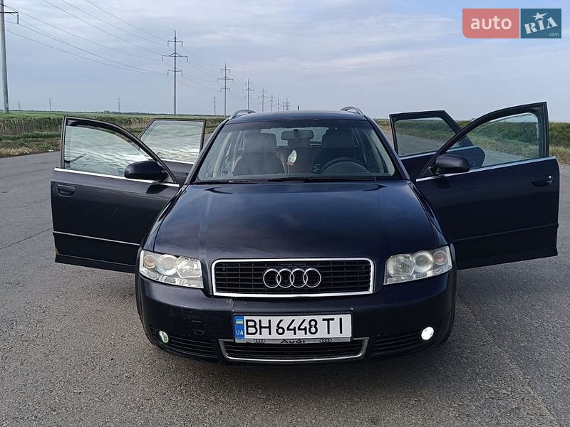 Универсал Audi A4 2001 в Килии