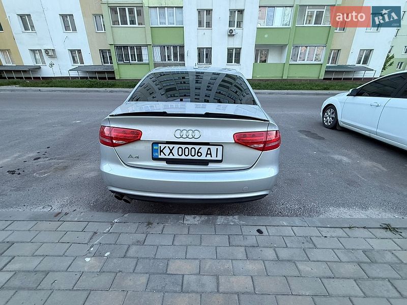 Седан Audi A4 2014 в Харкові