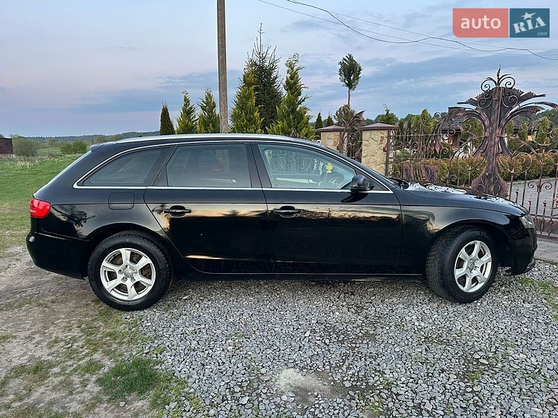 Универсал Audi A4 2011 в Львове