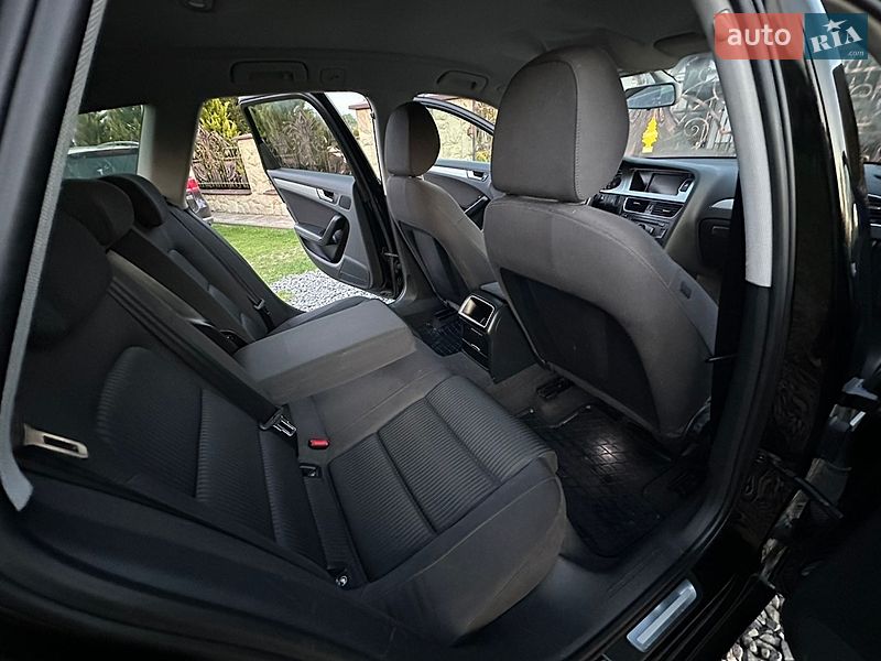 Универсал Audi A4 2011 в Львове