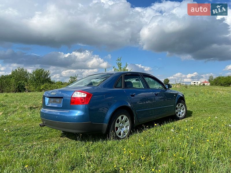 Седан Audi A4 2001 в Дрогобыче