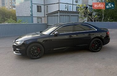 Седан Audi A4 2018 в Кривом Роге