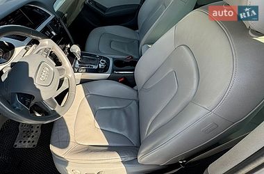 Седан Audi A4 2015 в Виннице
