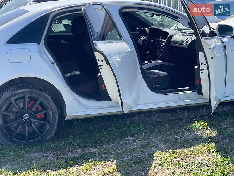 Седан Audi A4 2013 в Тернополе