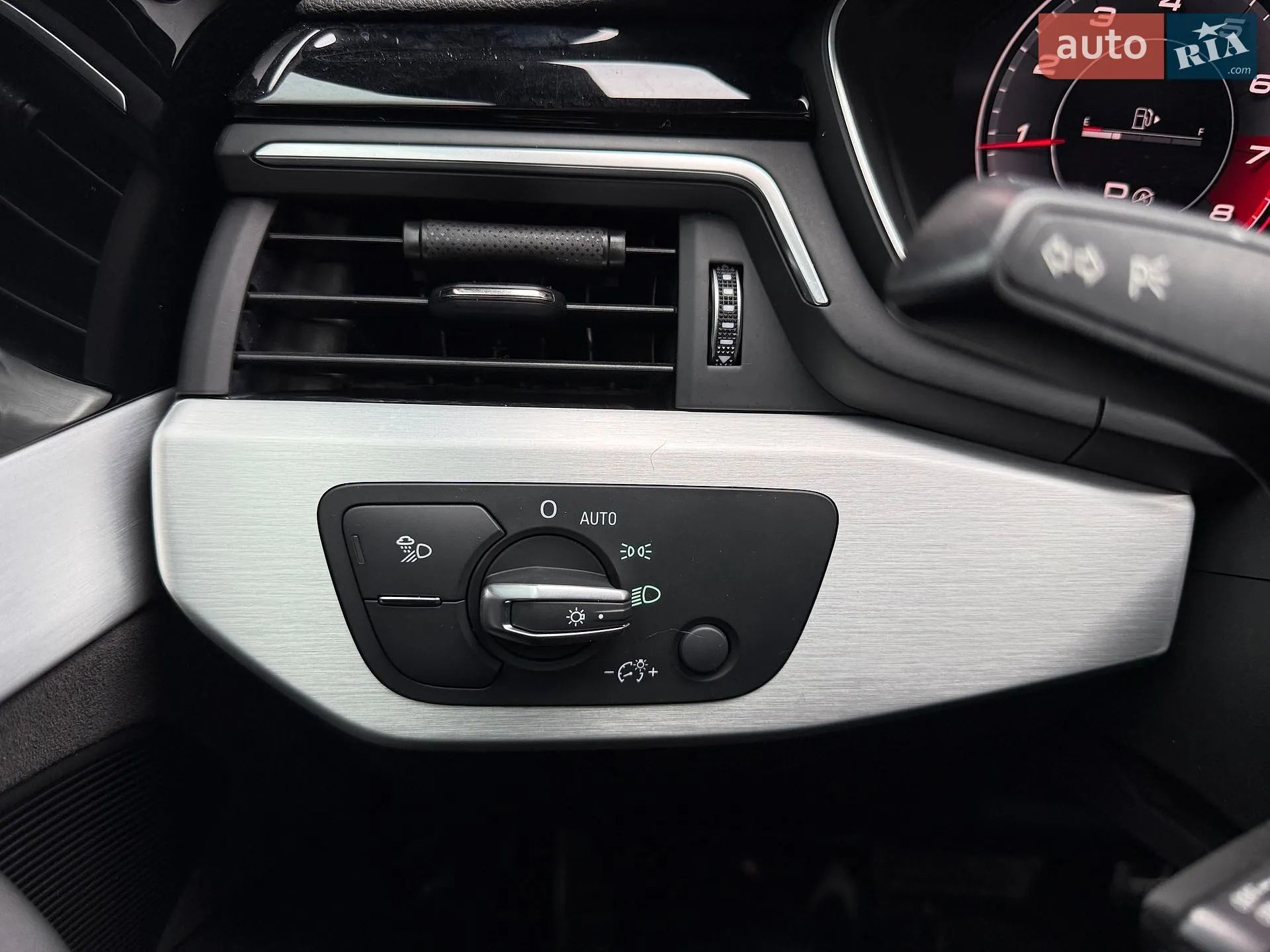 2020 Audi A4 - мініатюра 27