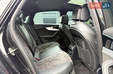 Седан Audi A4 2020 в Львові