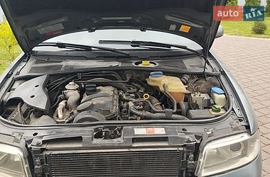 Седан Audi A4 2000 в Коломиї