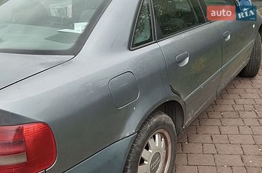 Седан Audi A4 2000 в Коломиї