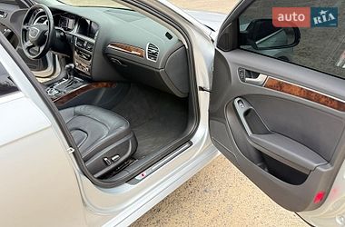 Седан Audi A4 2013 в Львове