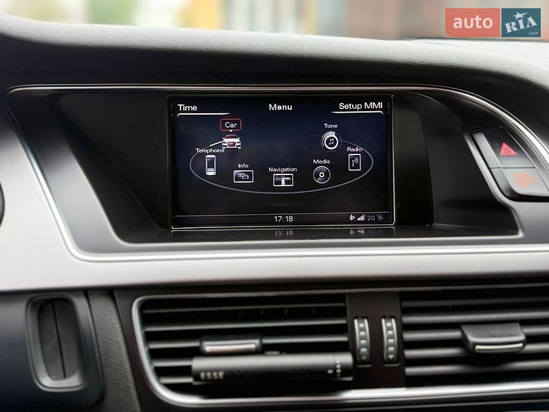 Седан Audi A4 2013 в Львове