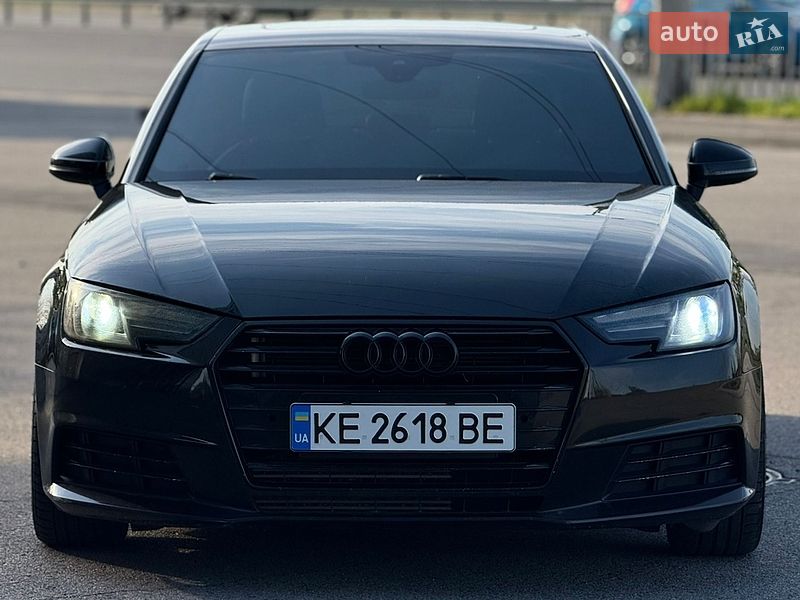 Седан Audi A4 2016 в Дніпрі