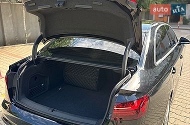 Седан Audi A4 2023 в Одессе