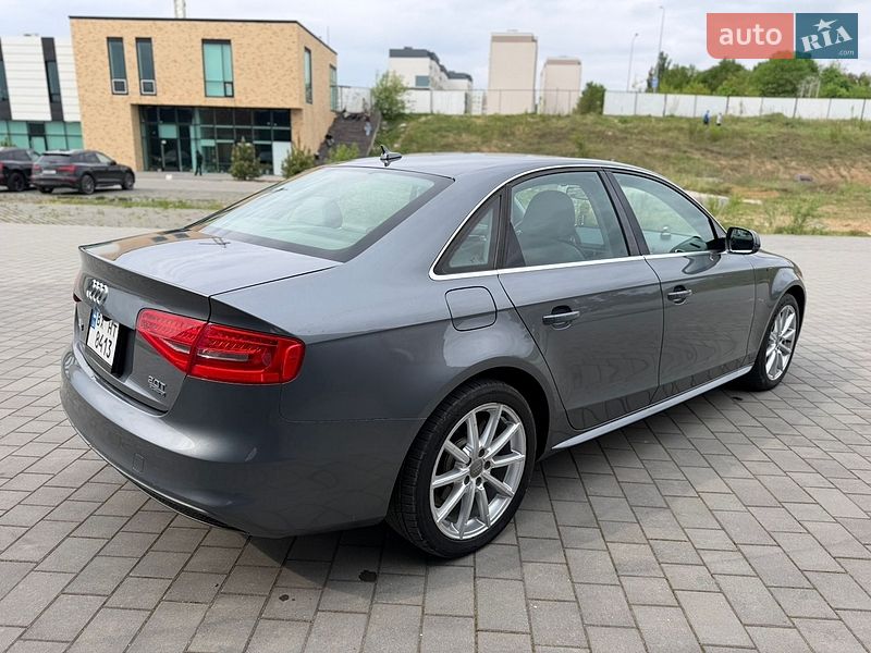 Седан Audi A4 2015 в Хмельницком