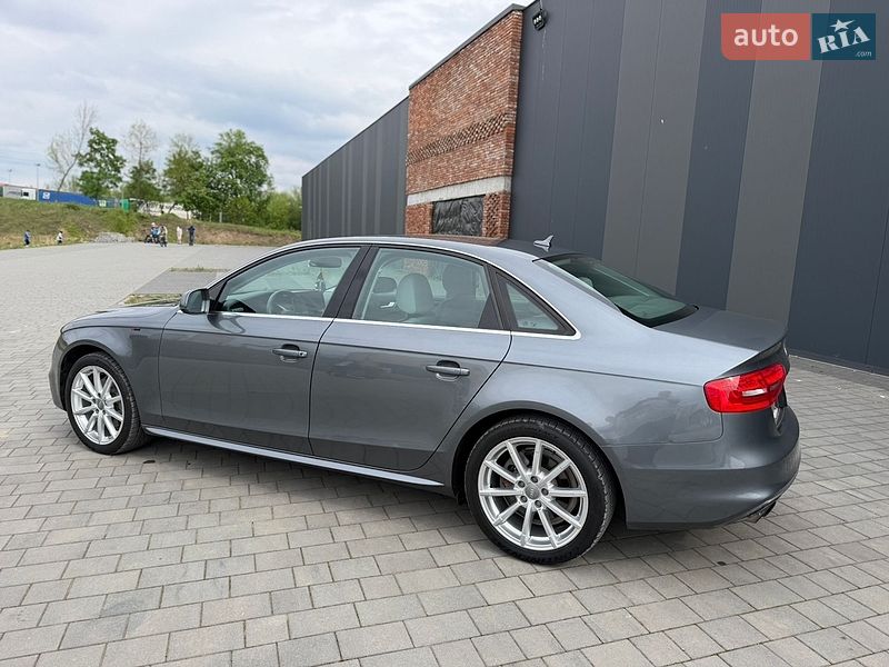 Седан Audi A4 2015 в Хмельницком