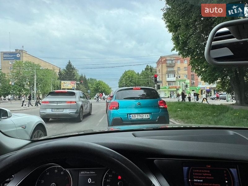 Седан Audi A4 2014 в Виннице