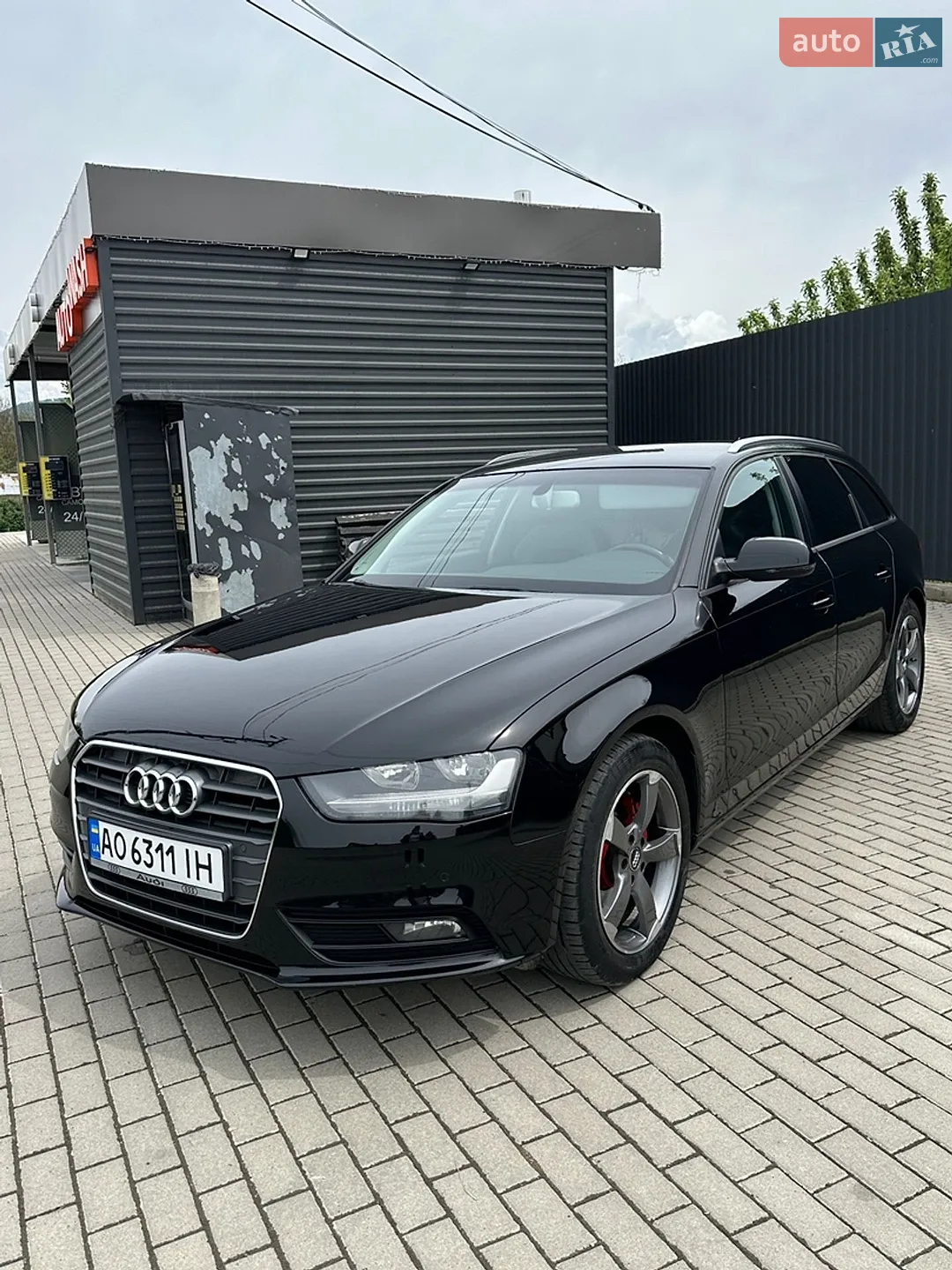 2012 Audi A4 - мініатюра 2