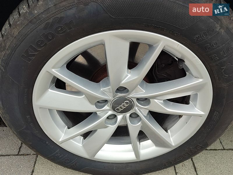 Универсал Audi A4 2016 в Хмельницком