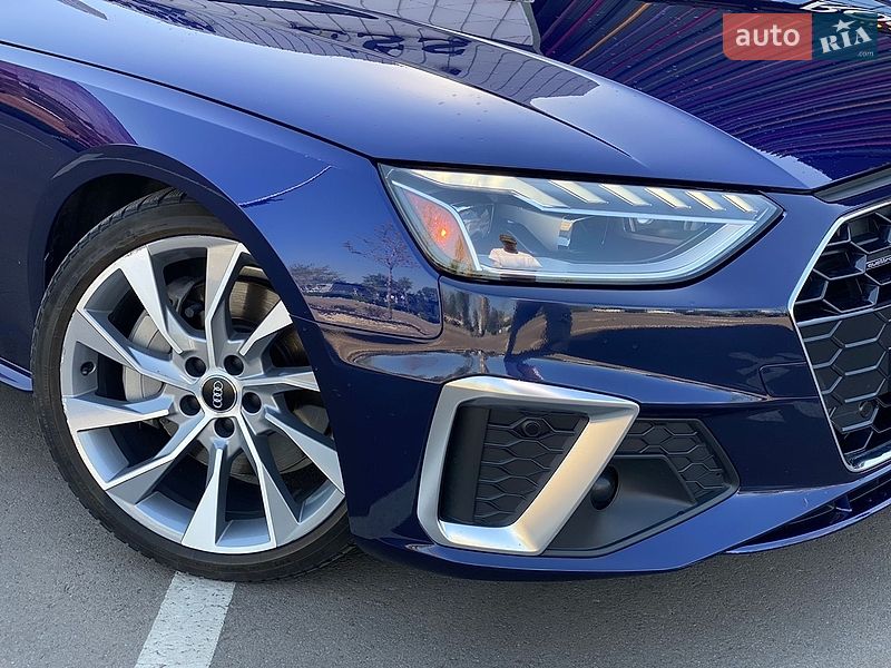 Седан Audi A4 2020 в Киеве