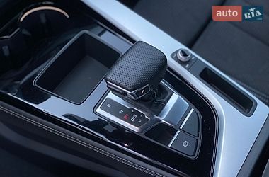 Седан Audi A4 2020 в Киеве