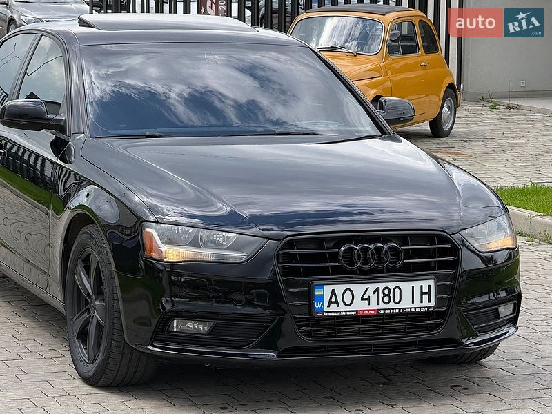 Седан Audi A4 2014 в Ужгороде
