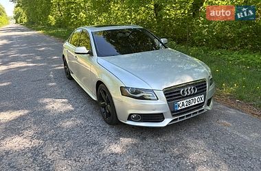 Седан Audi A4 2011 в Виннице