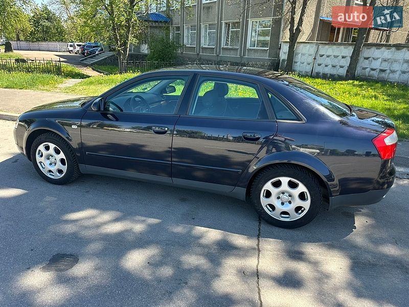 Седан Audi A4 2001 в Житомире