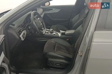 Седан Audi A4 2019 в Львові