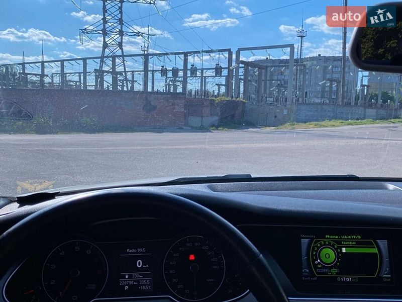 Седан Audi A4 2014 в Белой Церкви