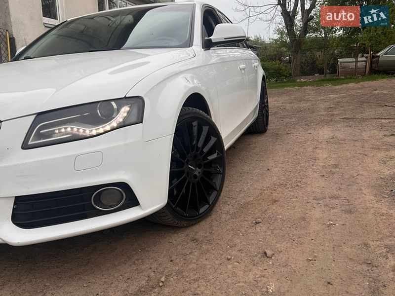 Седан Audi A4 2008 в Львове