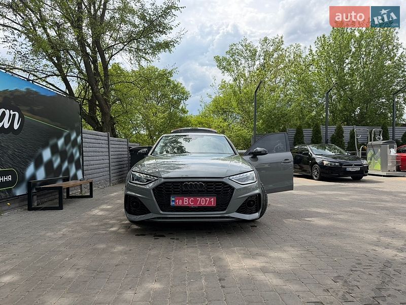 Седан Audi A4 2021 в Харькове