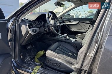 Седан Audi A4 2017 в Луцьку