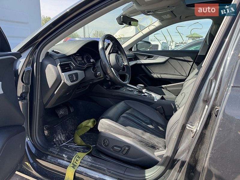 Седан Audi A4 2017 в Луцьку
