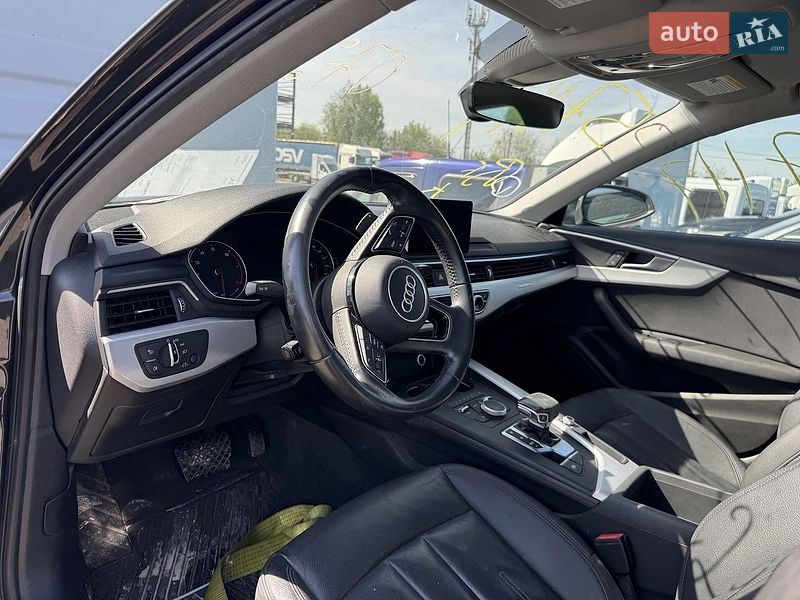 Седан Audi A4 2017 в Луцьку