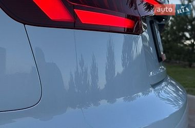 Седан Audi A4 2018 в Ровно