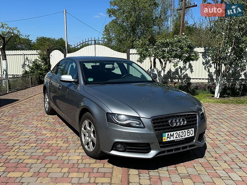 Audi A4 2011