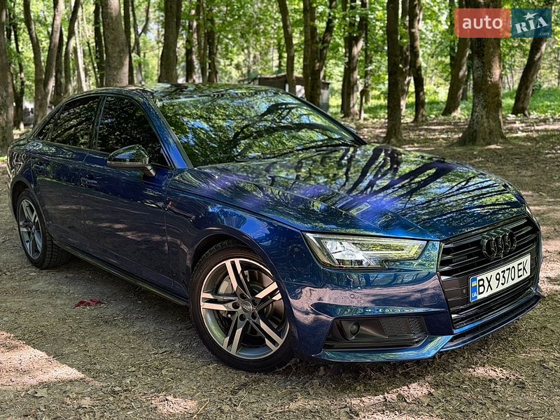 Седан Audi A4 2017 в Хмельницком