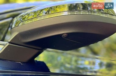Седан Audi A4 2017 в Хмельницком