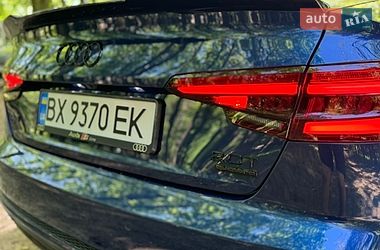 Седан Audi A4 2017 в Хмельницком