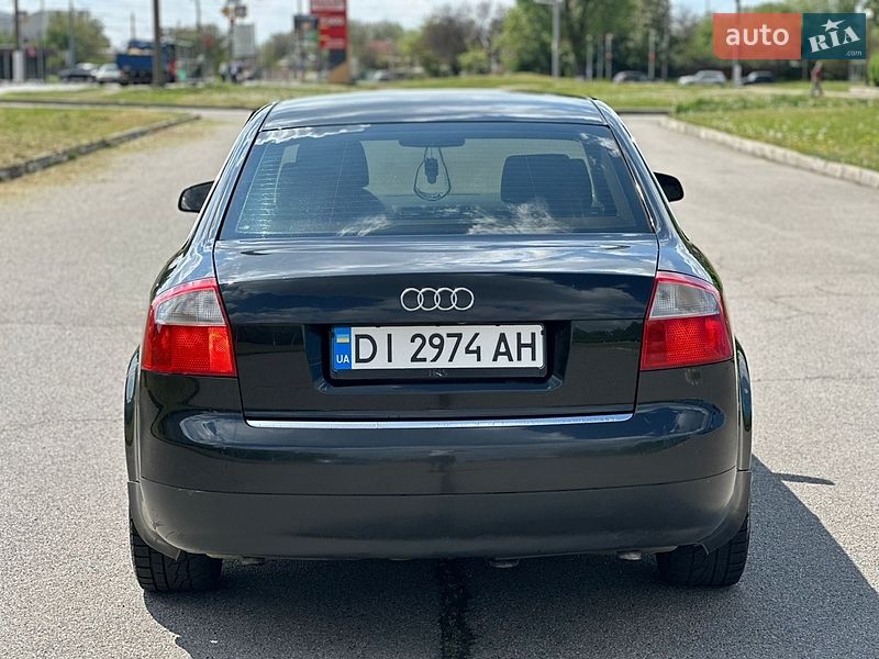 Седан Audi A4 2001 в Харькове