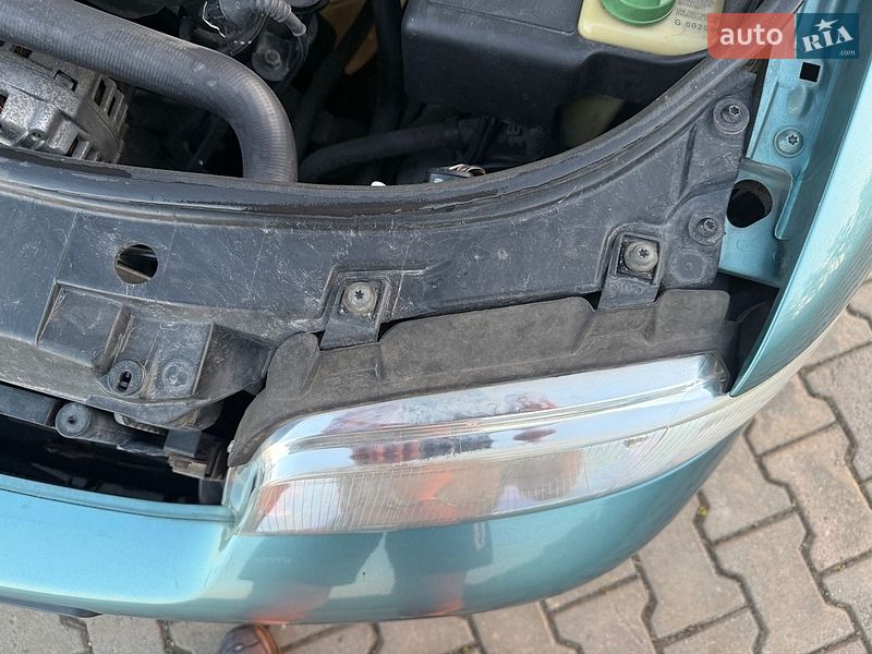Седан Audi A4 1999 в Липовце