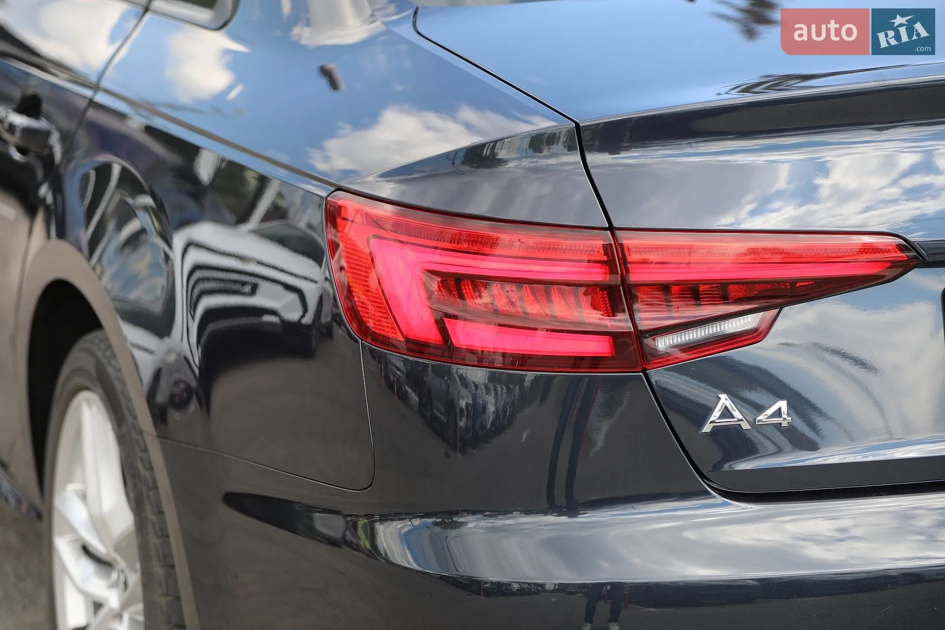 2016 Audi A4 - мініатюра 11