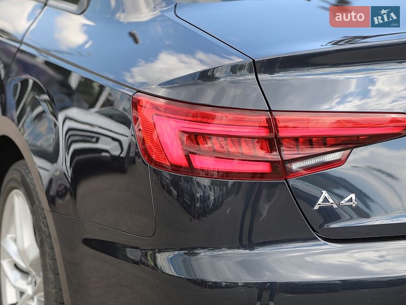 Седан Audi A4 2016 в Харькове