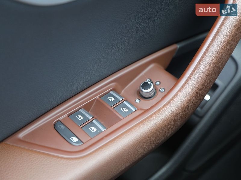 Седан Audi A4 2016 в Харькове