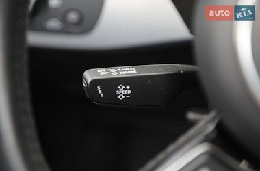 Седан Audi A4 2016 в Харькове