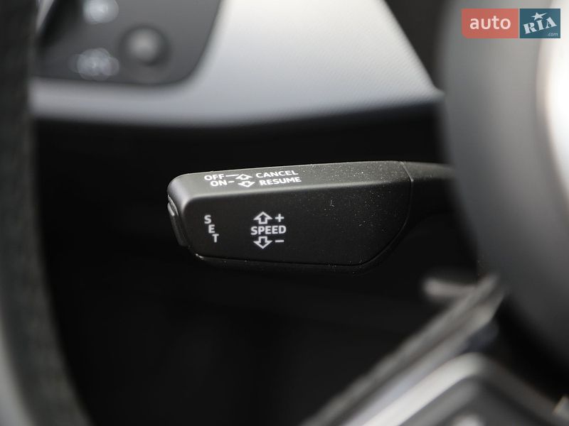 Седан Audi A4 2016 в Харькове