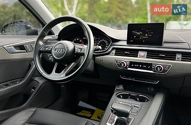 Седан Audi A4 2019 в Львове